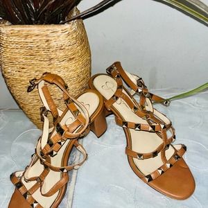 Jessica Simpson high heel pumps